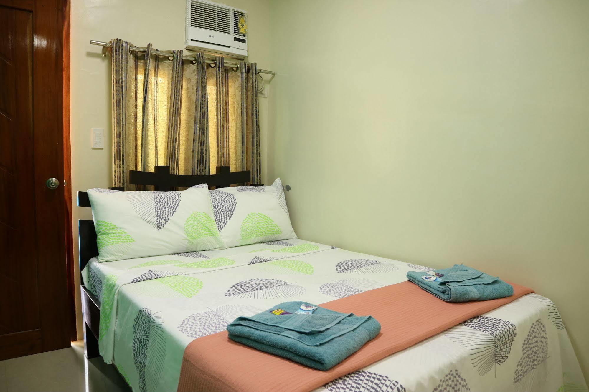 Ea Apartelle - Metro Vigan Kültér fotó