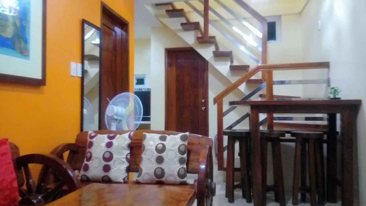Ea Apartelle - Metro Vigan Kültér fotó