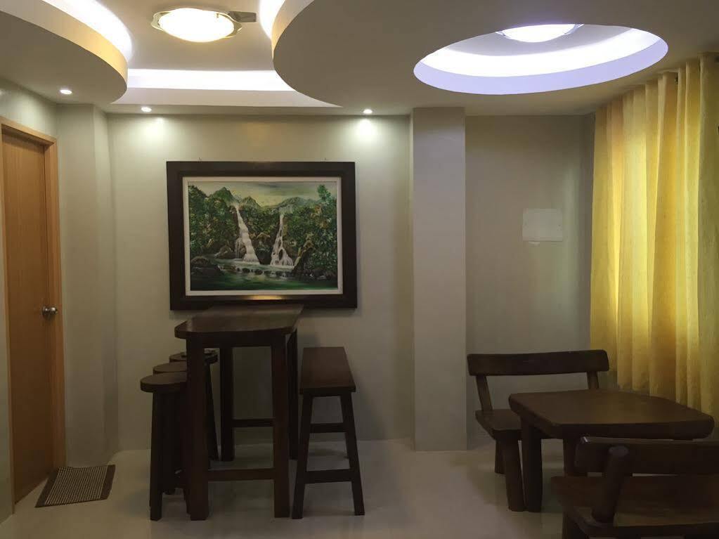 Ea Apartelle - Metro Vigan Kültér fotó